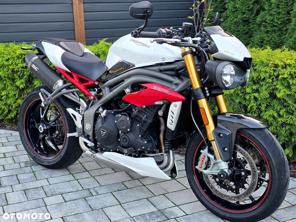 Triumph Speed Triple - 1