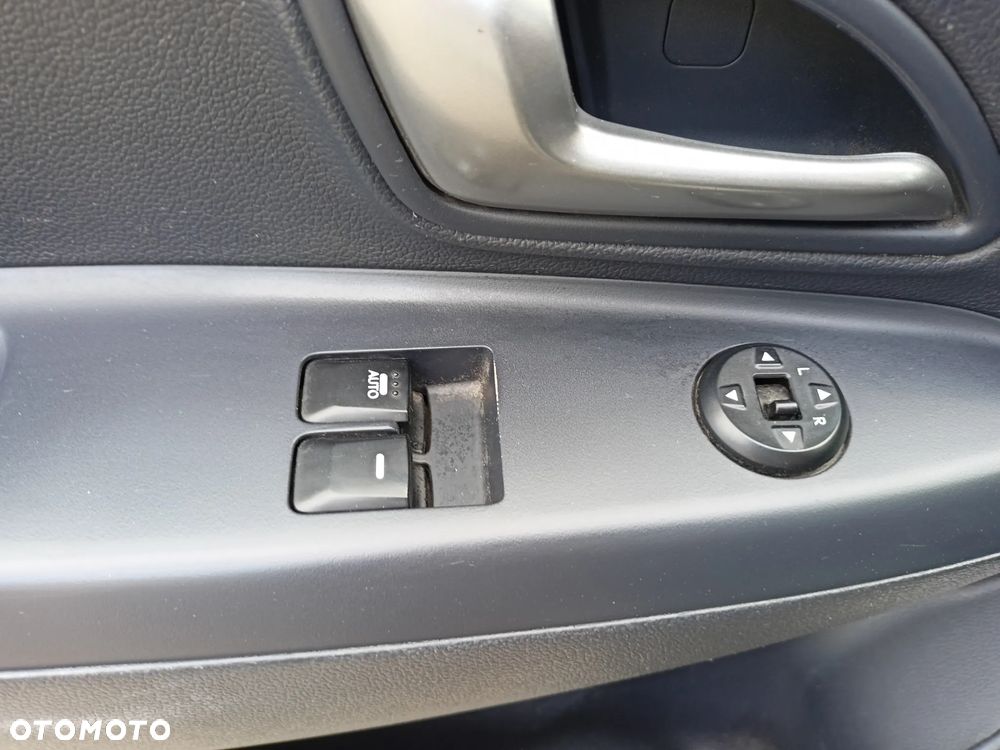 Kia Rio 1.2 Dream-Team Edition - 22