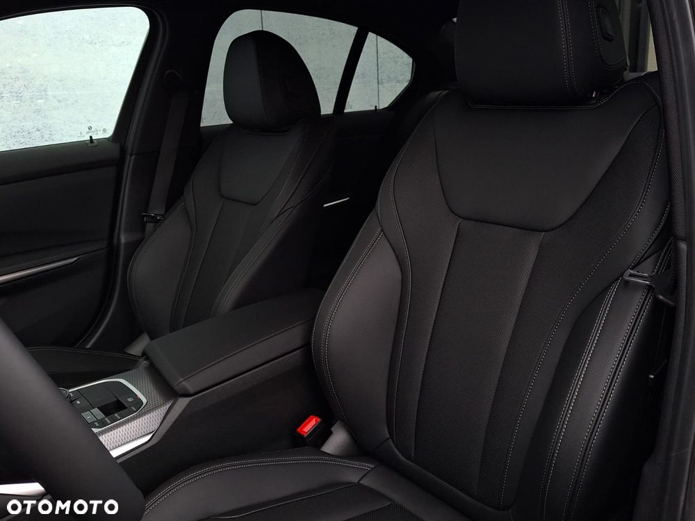 BMW Seria 3 320d xDrive mHEV M Sport - 23