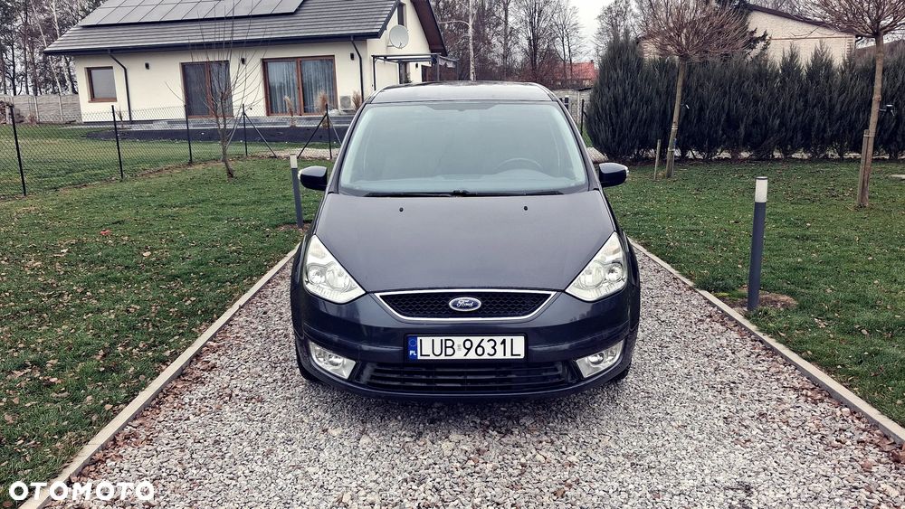 Ford Galaxy 2.0 Concept - 4