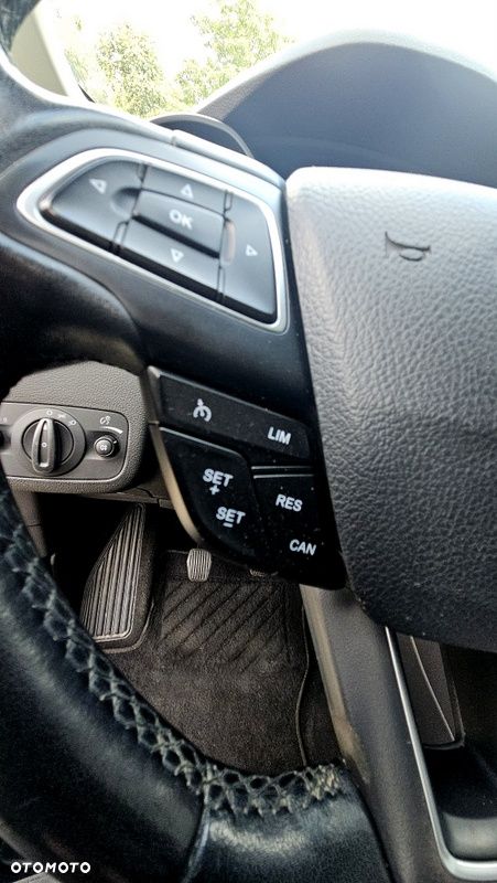 Ford C-MAX 2.0 TDCi Start-Stop-System Trend - 34