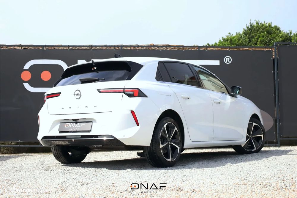 Opel Astra 1.2 T Elegance - 16