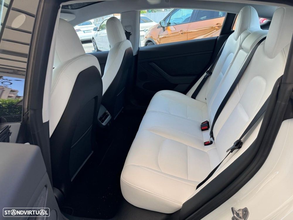 Tesla Model 3 Standard Range Plus RWD - 26