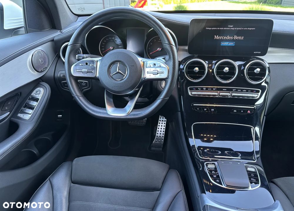 Mercedes-Benz GLC 200 4Matic 9G-TRONIC AMG Line Plus - 5