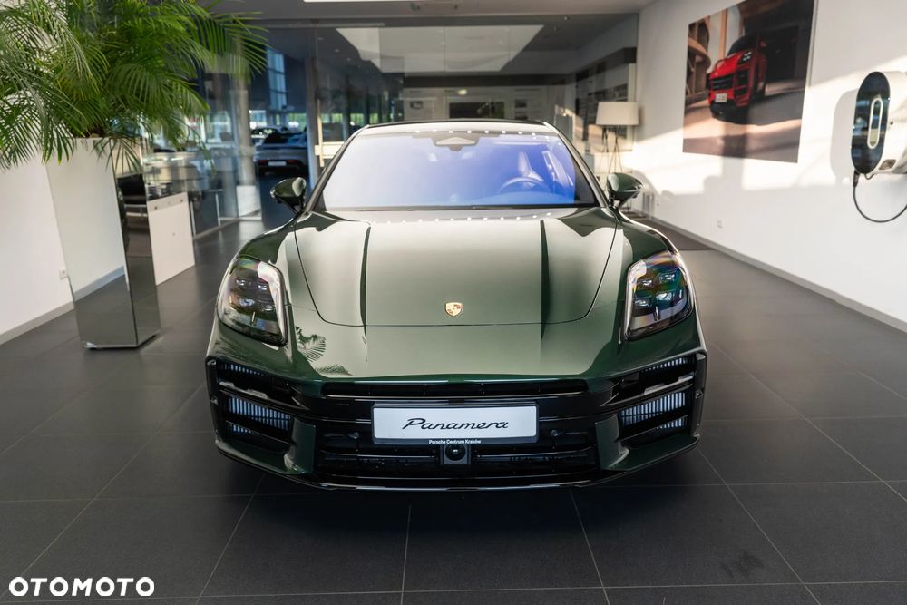 Porsche Panamera 4 - 5