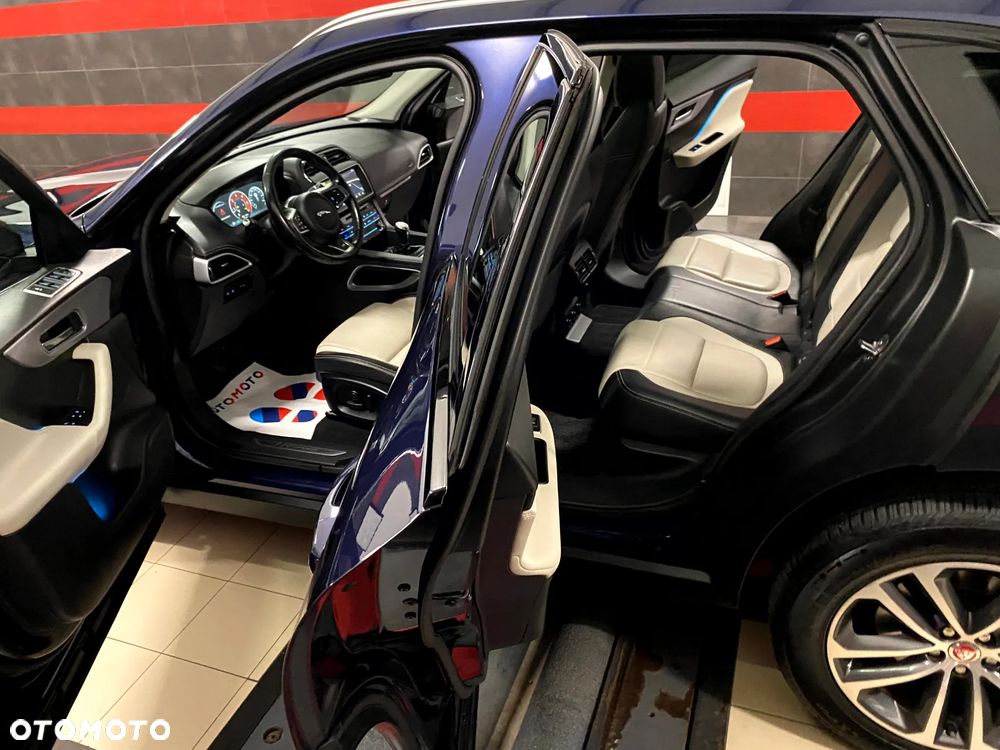 Jaguar F-Pace 2.0 i4D RWD R-Sport - 19