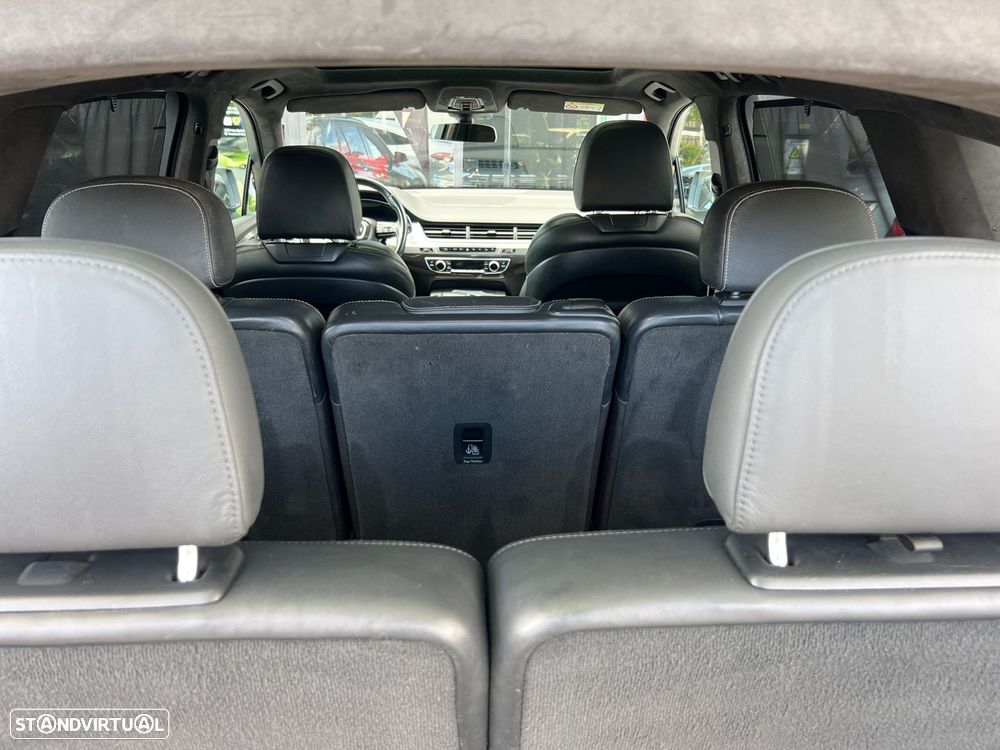 Audi SQ7 TDI quattro Tiptronic - 52