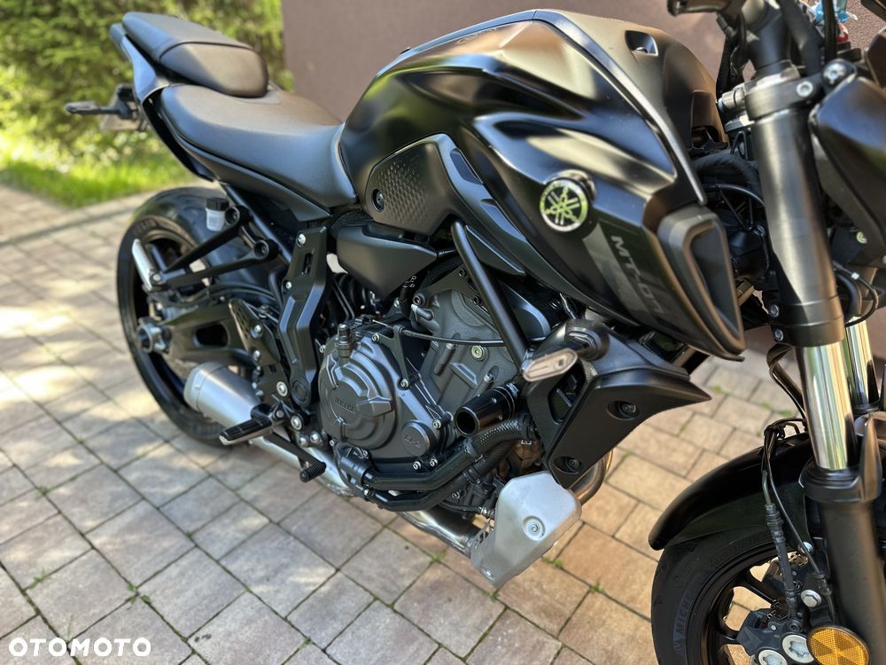 Yamaha MT - 32