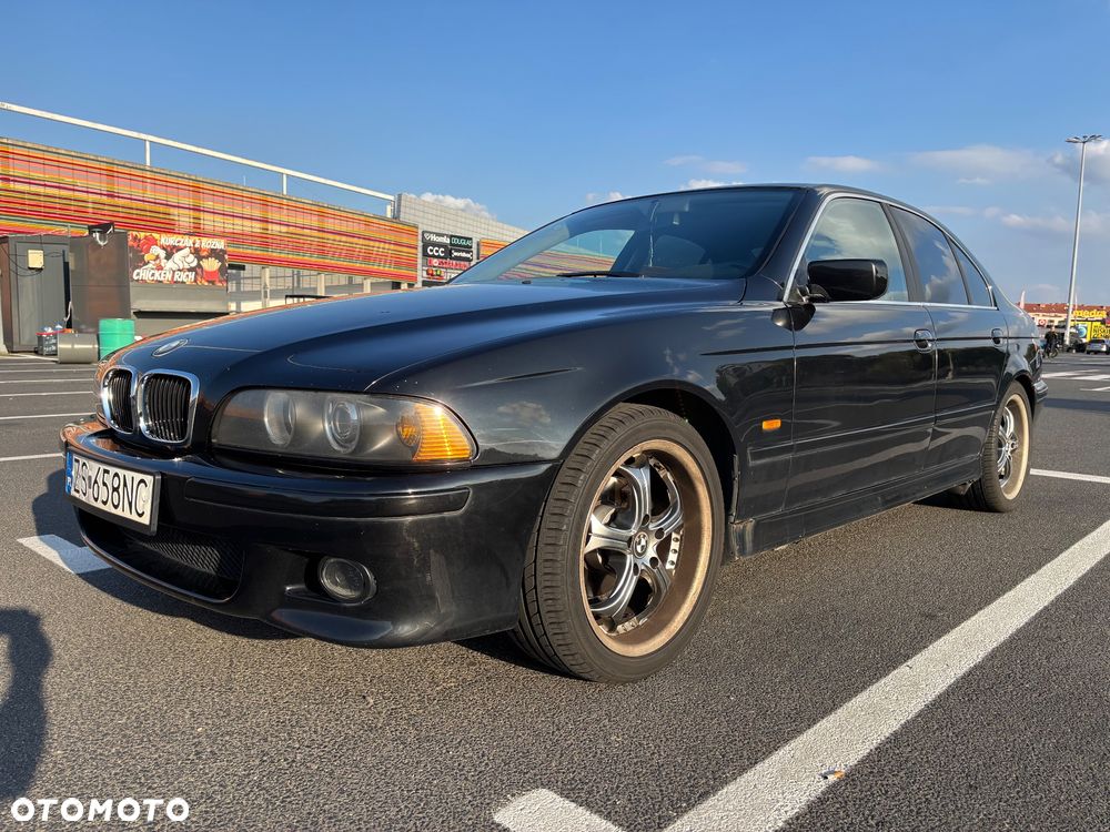 BMW Seria 5 525i - 11