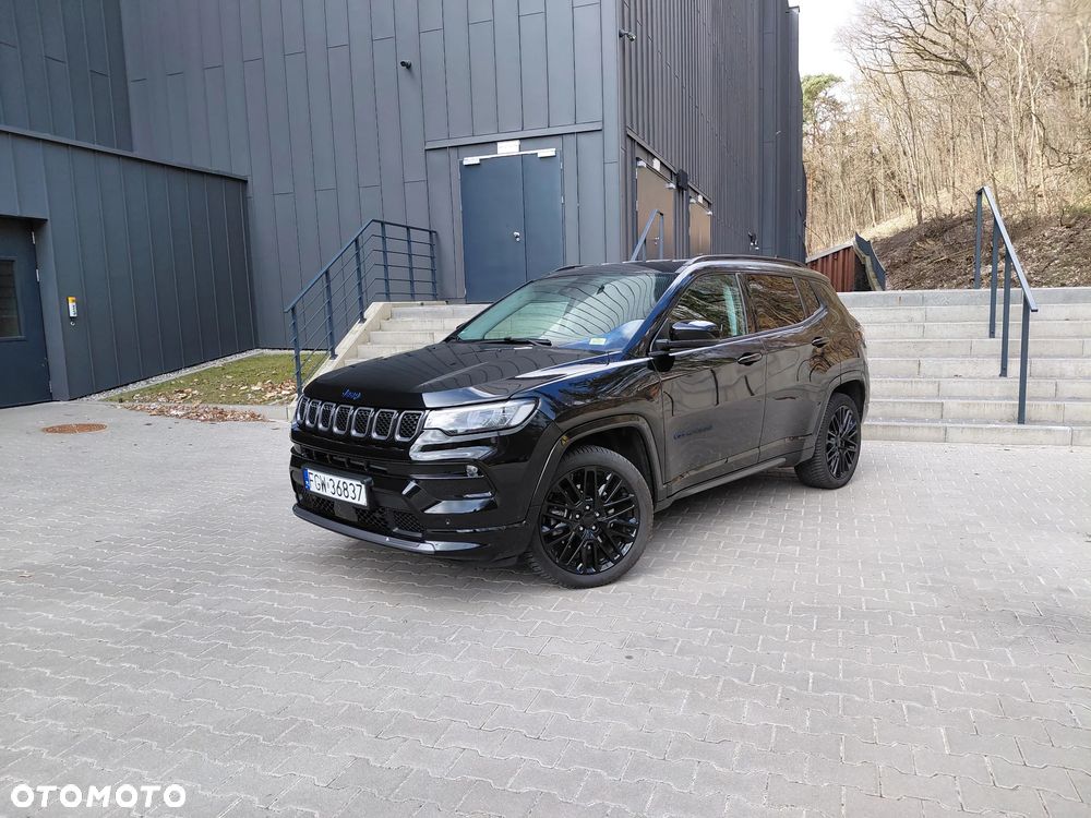 Jeep Compass - 30