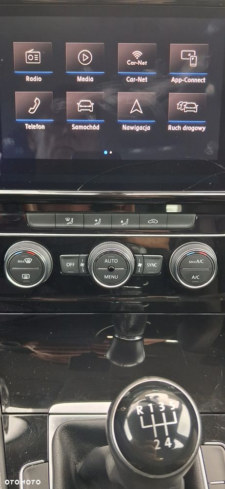Volkswagen Golf - 13