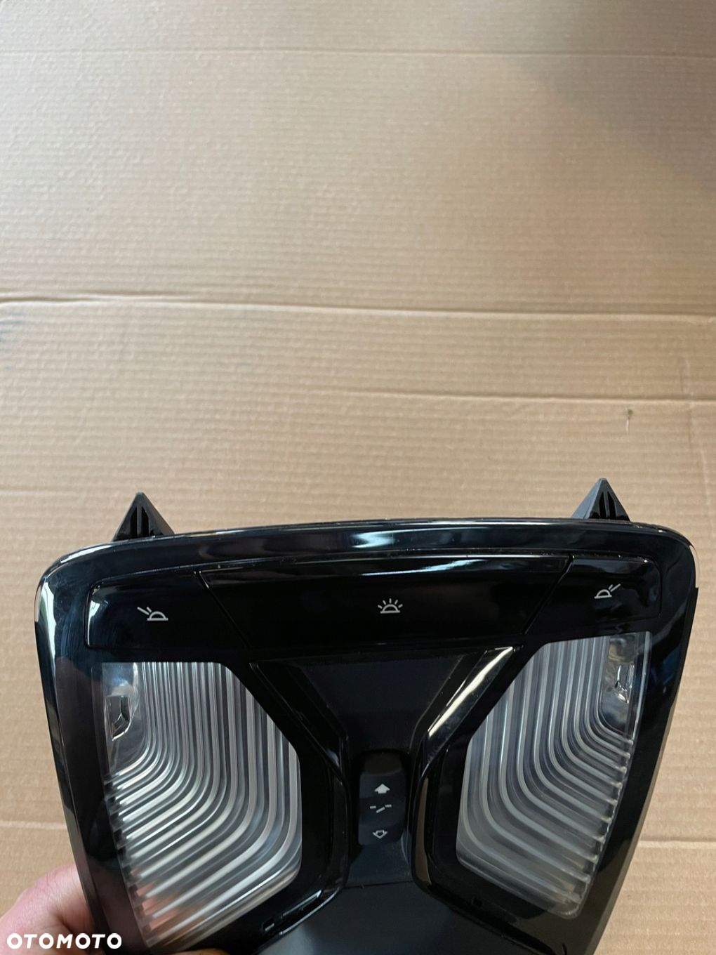 BMW X5 G05 LAMPKA PODSUFITKI 5A5A537 - 4