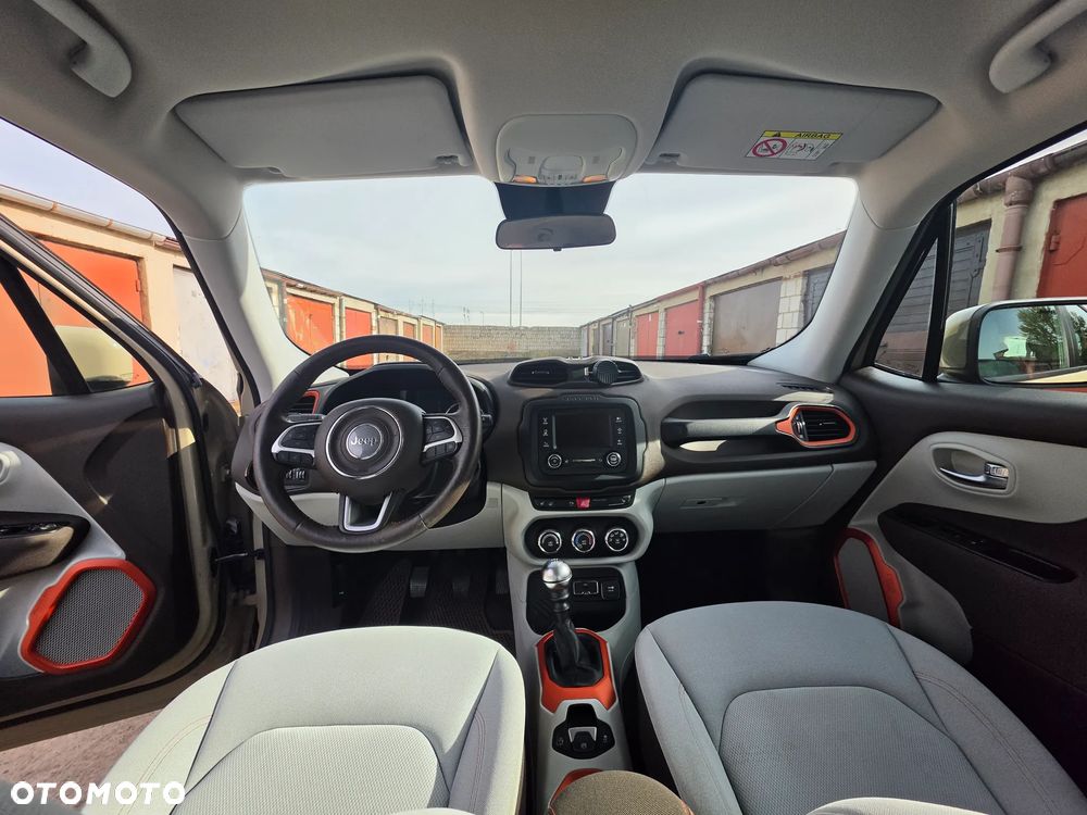 Jeep Renegade - 20