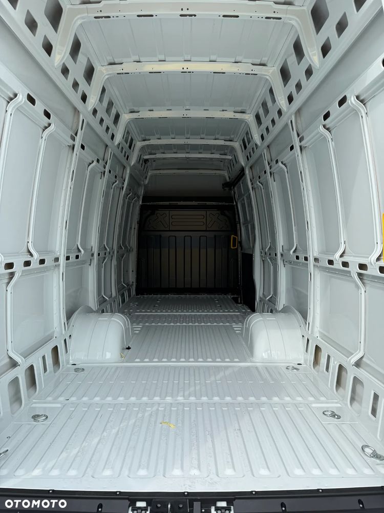 Iveco Daily - 7