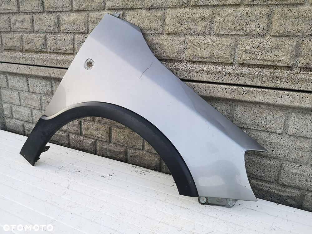 SKODA FABIA SCOUT 4X4 BŁOTNIK PRZEDNI PRAWY - 2