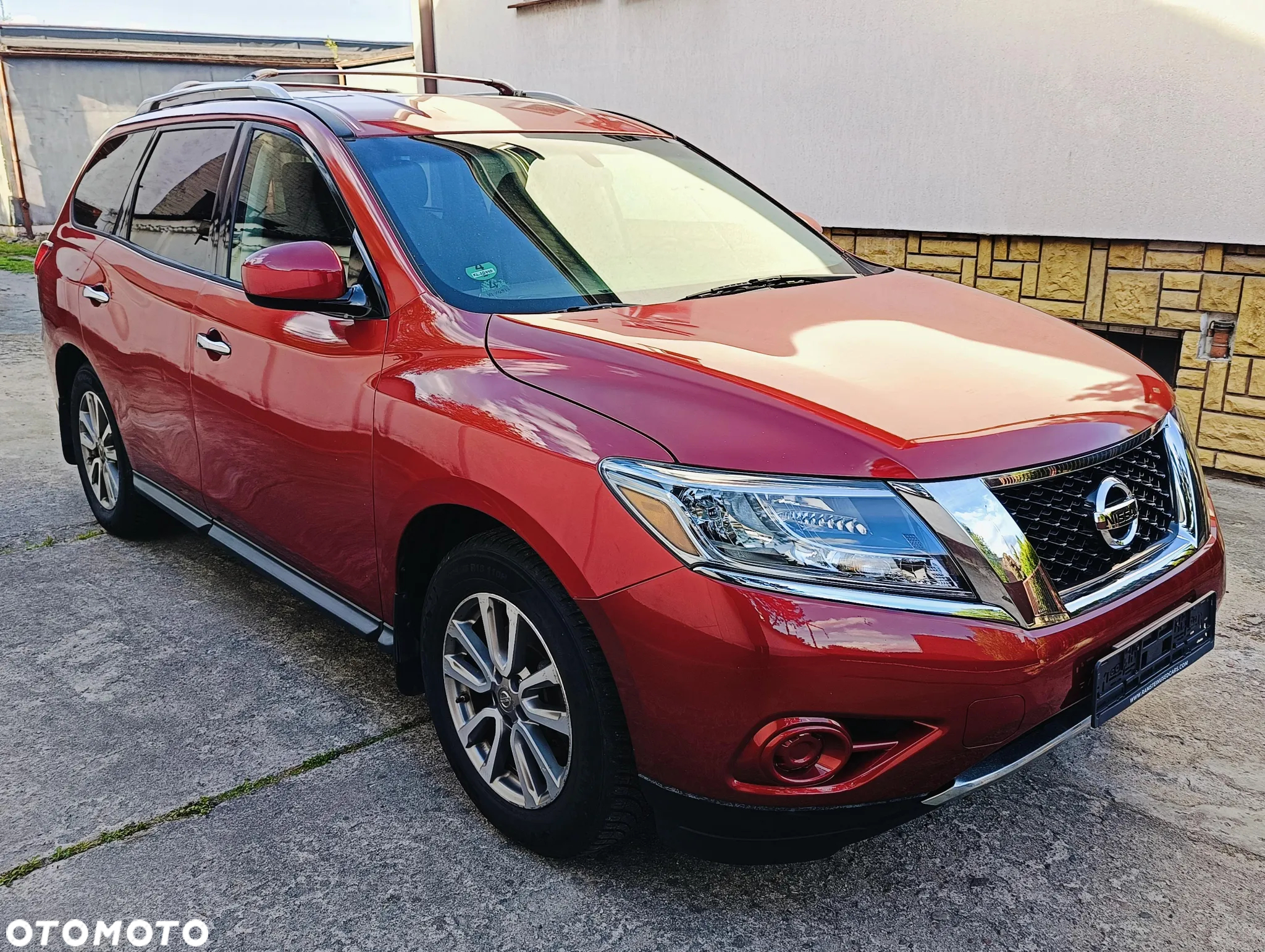Nissan Pathfinder - 13