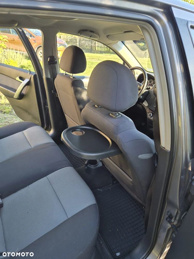 Chevrolet Aveo 1.4 16V LT - 14