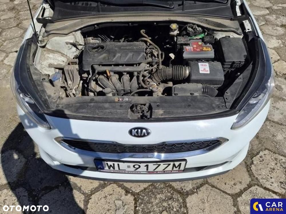 Kia Ceed - 28