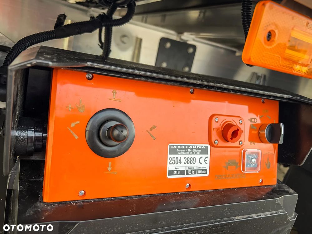 Iveco 35S18HA8 3.0 Diesel 180KM KONTENER 8EPAL + WINDA - 28