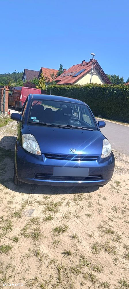 Daihatsu Sirion 1.3 - 4