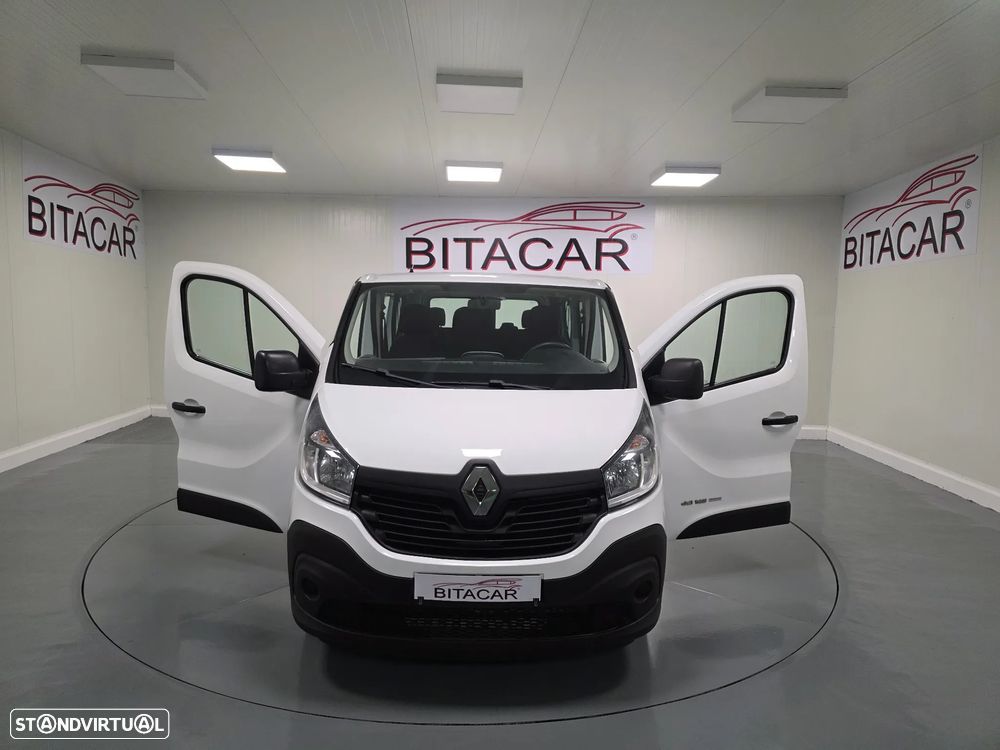 Renault Trafic - 16
