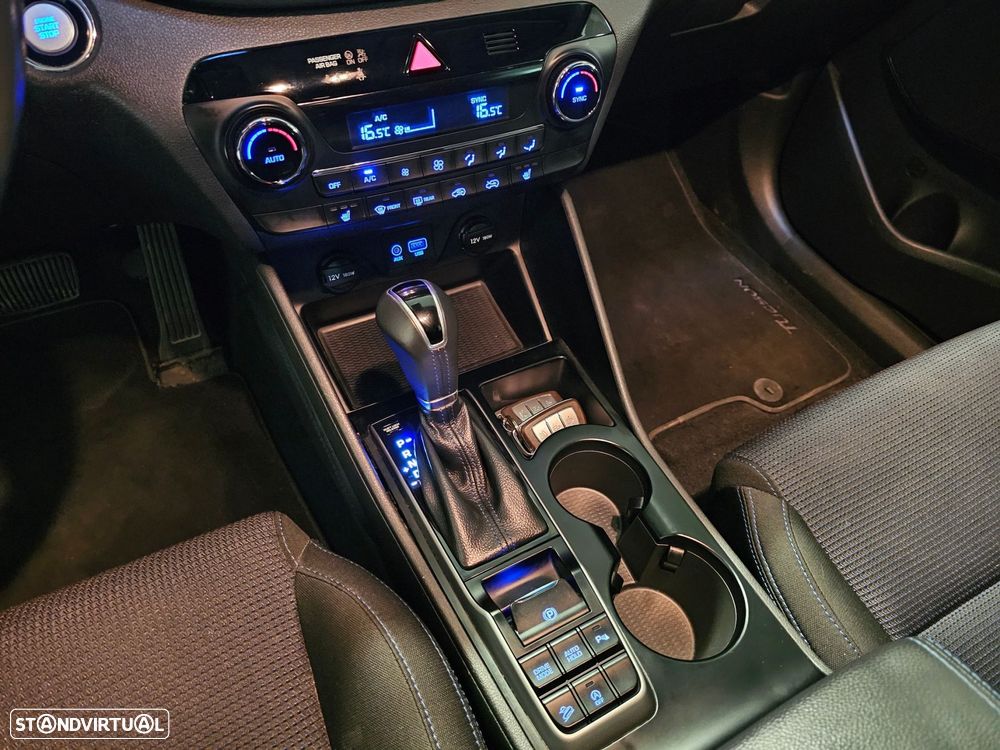 Hyundai Tucson 1.7 CRDi Premium DCT - 22