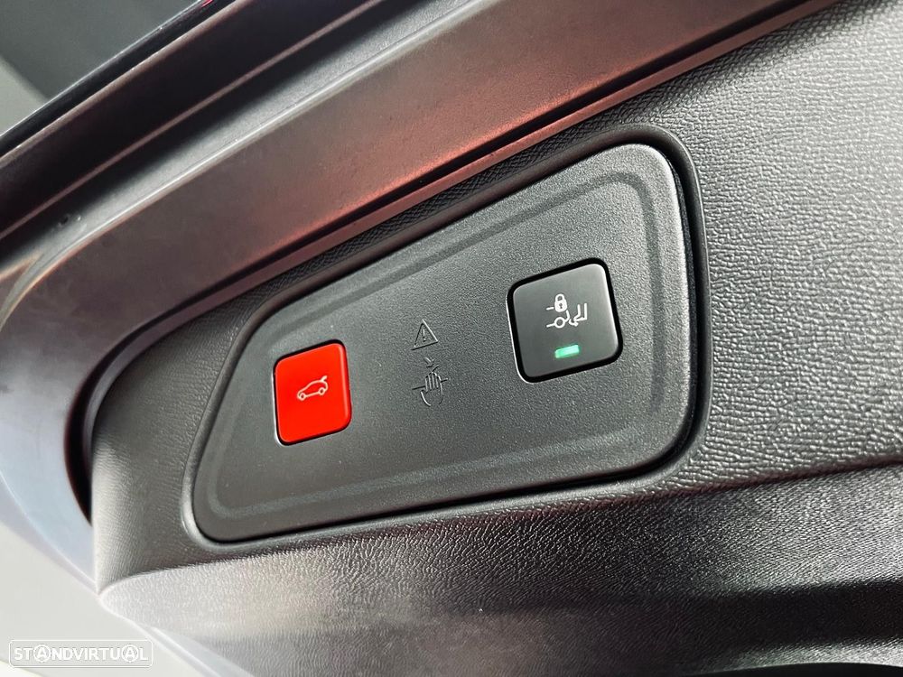 Peugeot 3008 1.5 BlueHDi GT EAT8 - 49
