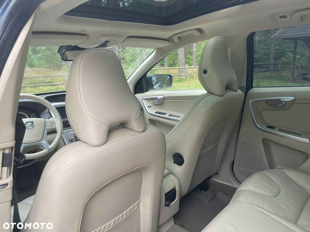 Volvo XC 60 - 20