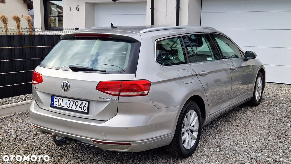 Volkswagen Passat - 13