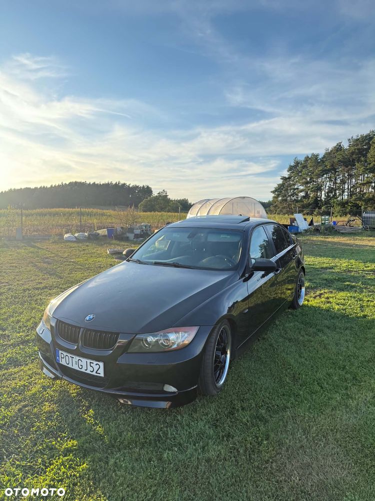 BMW Seria 3 335i - 1