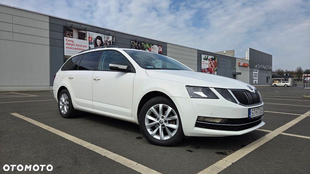Skoda Octavia 1.6 TDI Ambition - 8
