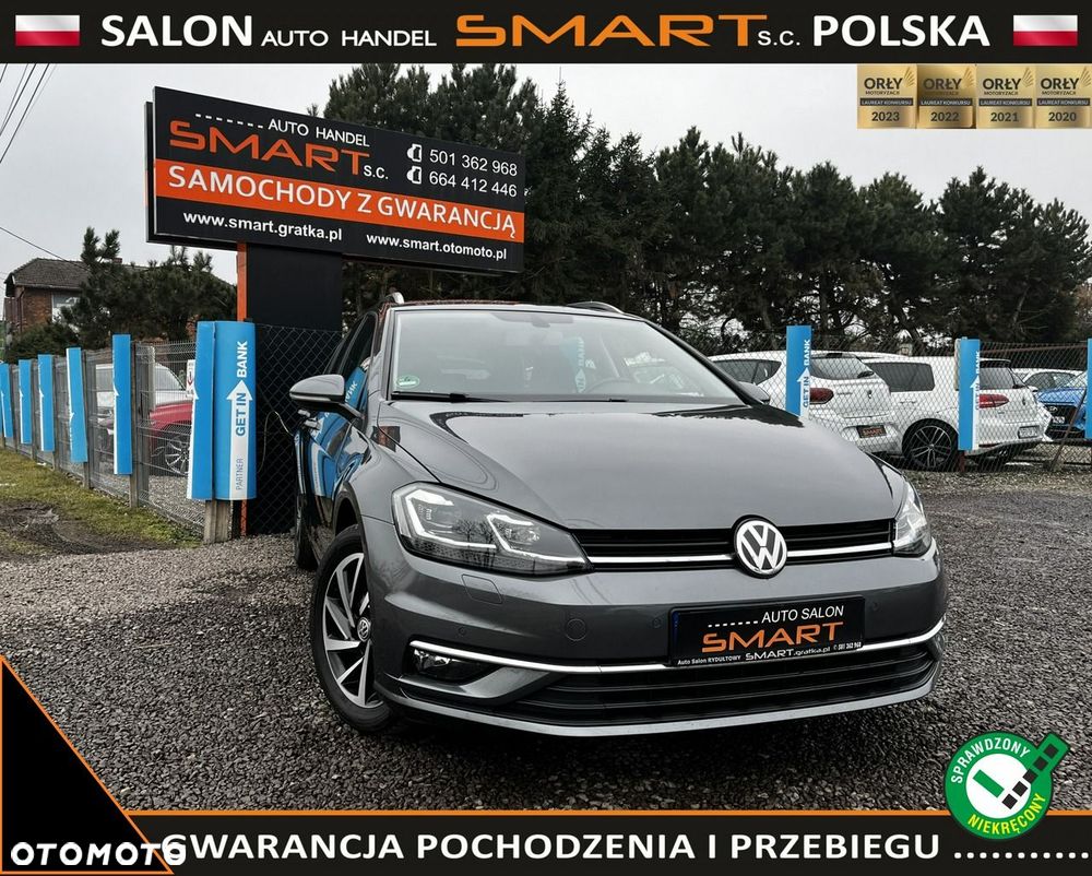 Volkswagen Golf - 1