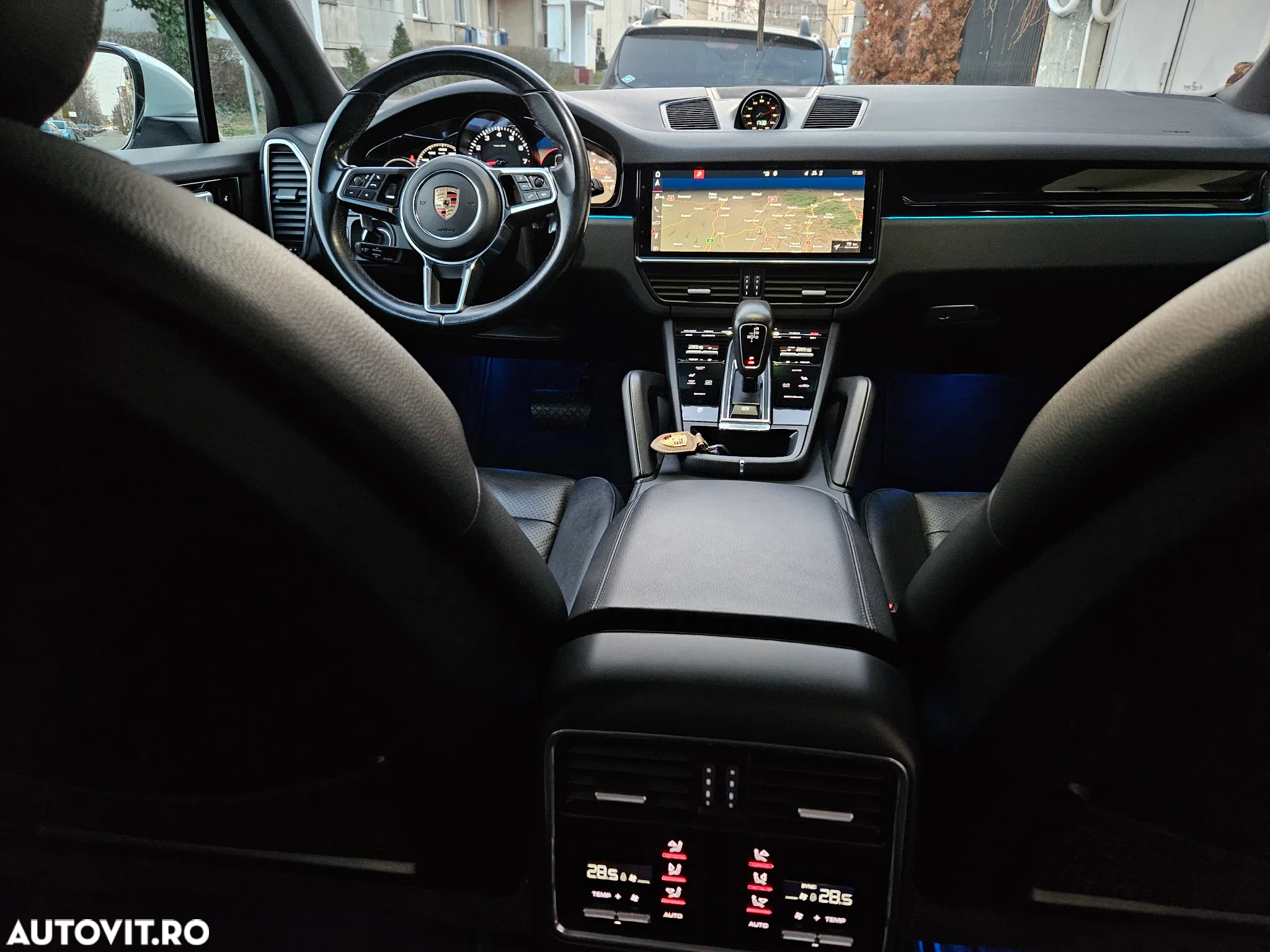 Porsche Cayenne Tiptronic S - 6
