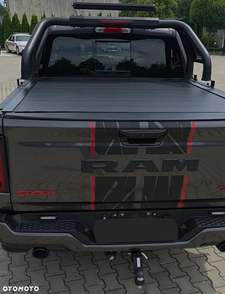 Dodge RAM - 15