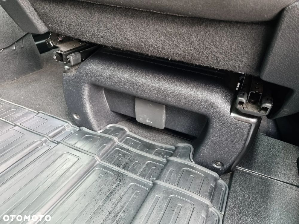 Toyota Proace Verso 2,0-l-D-4D L2 (8-Si.) Autm Family Comfort - 30