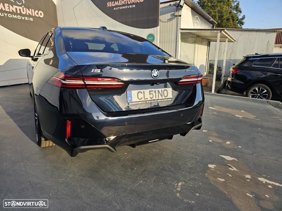 BMW i5 eDrive40 Pack Desportivo M - 12
