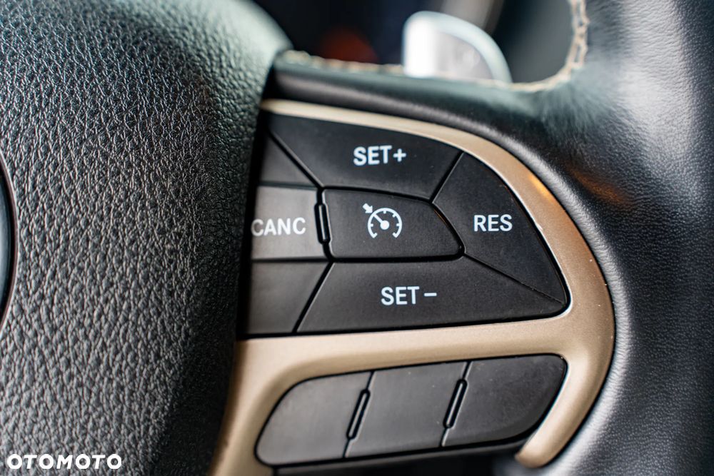 Jeep Grand Cherokee 3.6 V6 Limited - 12