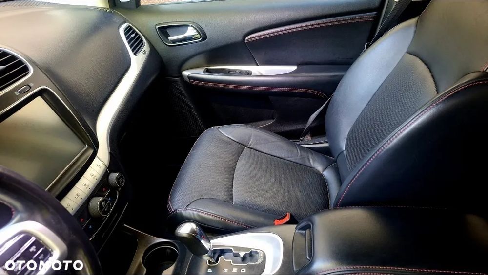 Dodge Journey - 36