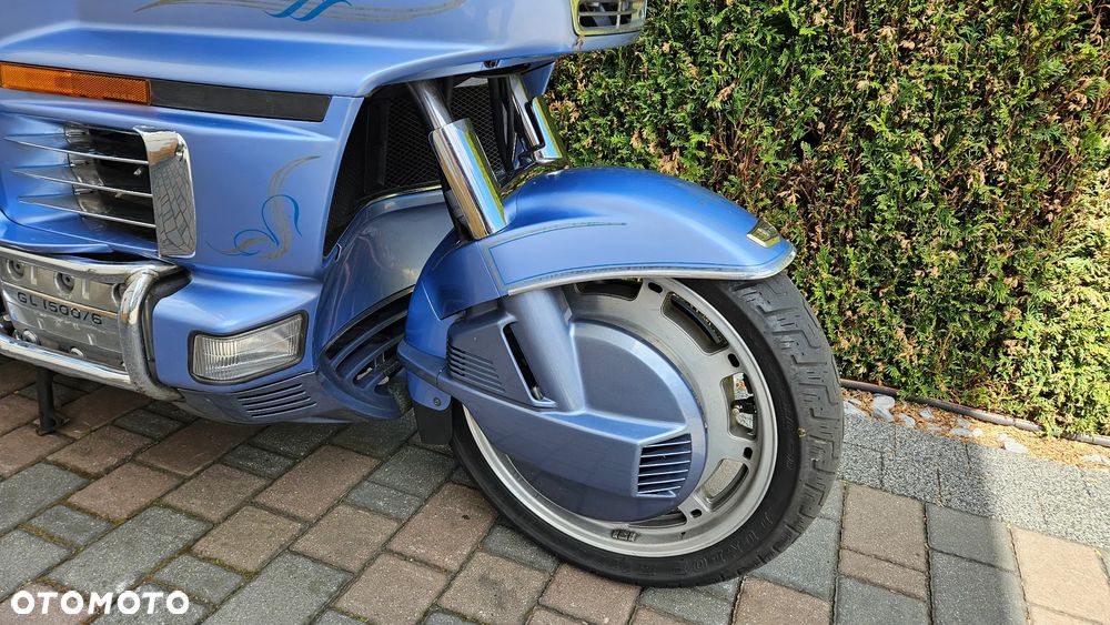 Honda GL - 10