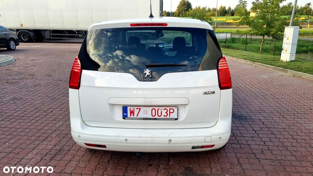 Peugeot 5008 HDI 160 Automatik Business-Line - 5