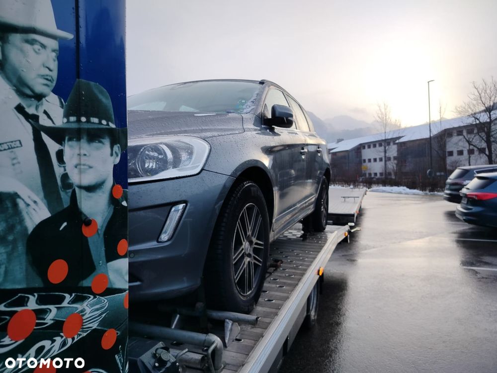 Volvo XC 60 D3 Geartronic Momentum - 33