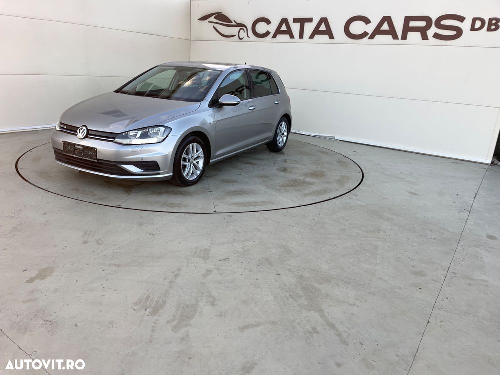Volkswagen Golf 1.5 TSI BlueMotion ACT Comfortline - 4