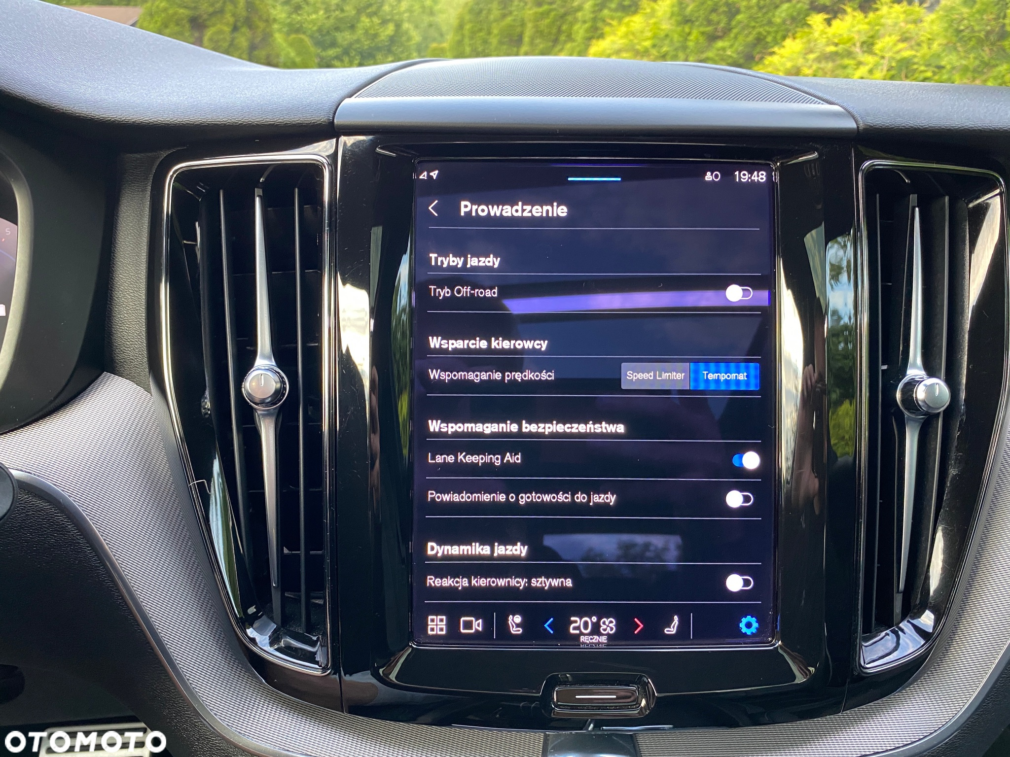 Volvo XC 60 B4 D Geartronic RDesign - 29