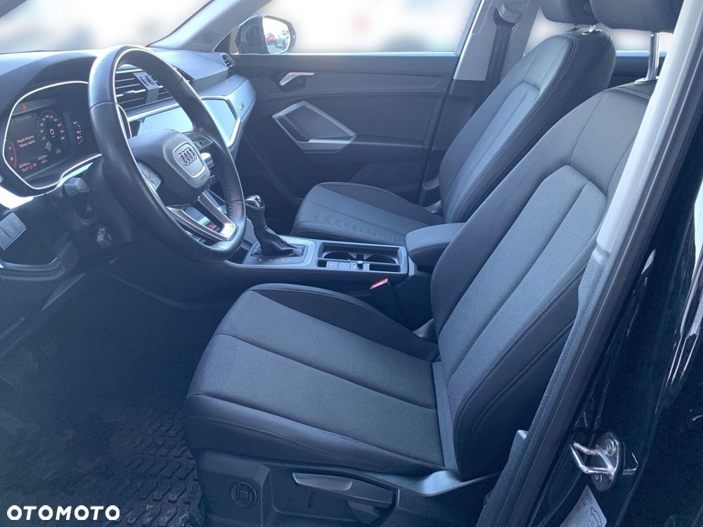 Audi Q3 - 12