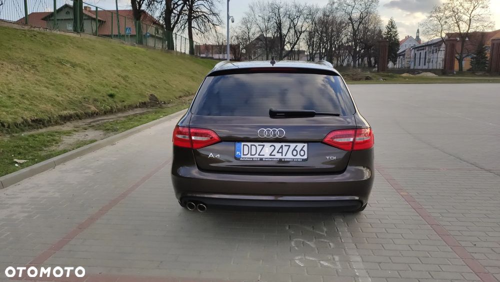 Audi A4 Avant 2.0 TDI DPF Ambition - 3