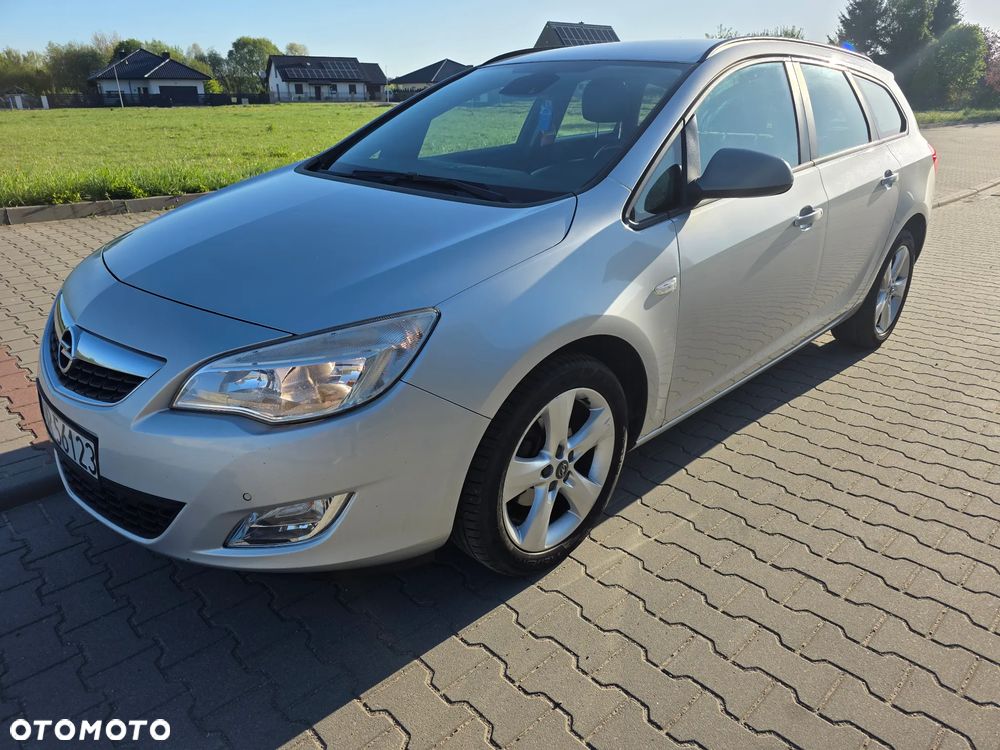 Opel Astra 1.4 Enjoy - 1