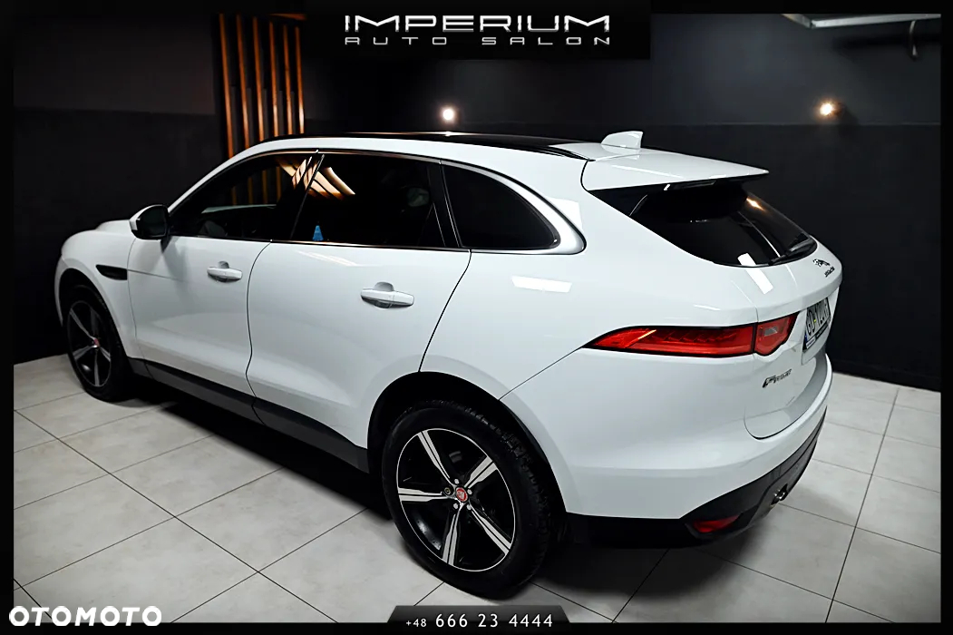 Jaguar F-Pace 2.0 i4P AWD R-Sport - 13
