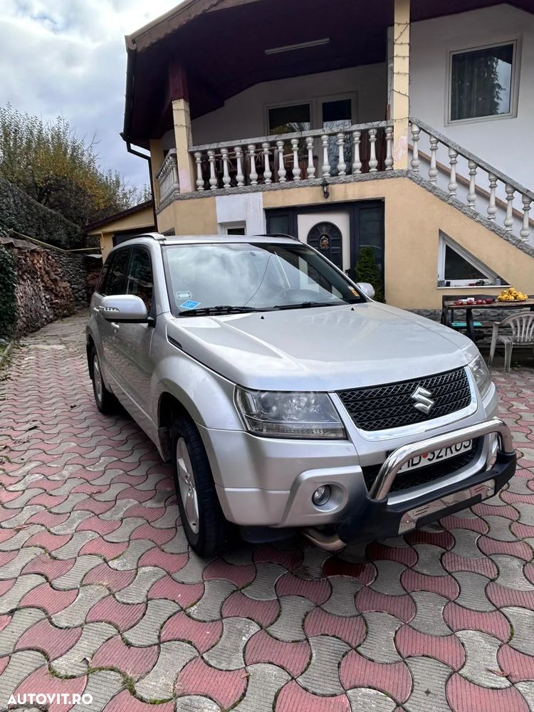 Suzuki Grand Vitara 2.4i JLX - 5