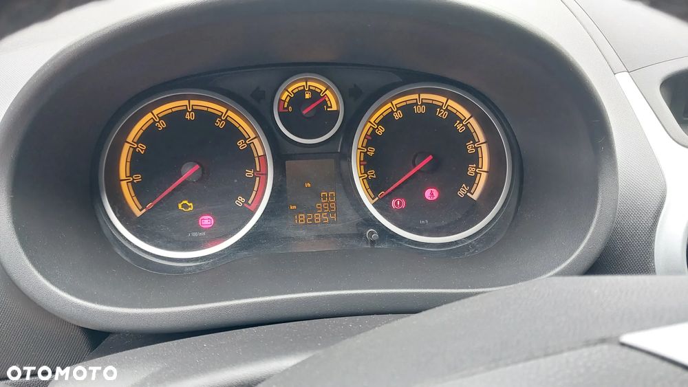 Opel Corsa - 17