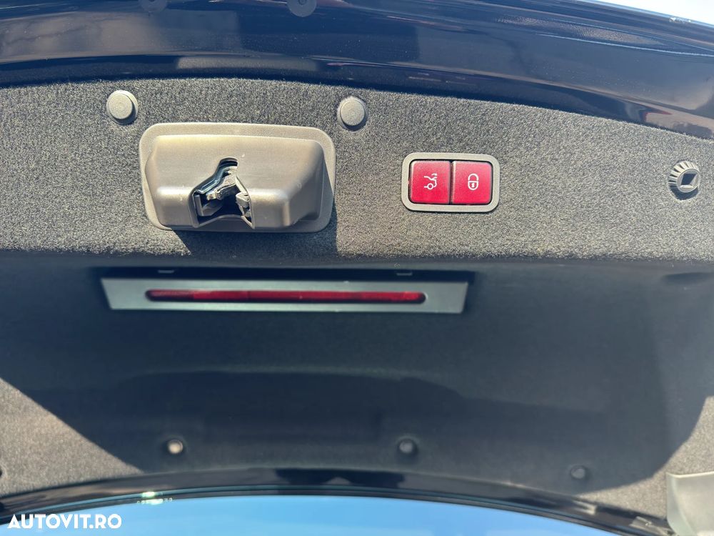 Mercedes-Benz S 560 4MATIC Long Aut. - 33